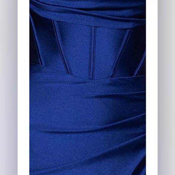 AQUA
Satin Corset Gown - Exclusive - Picture 7 of 12